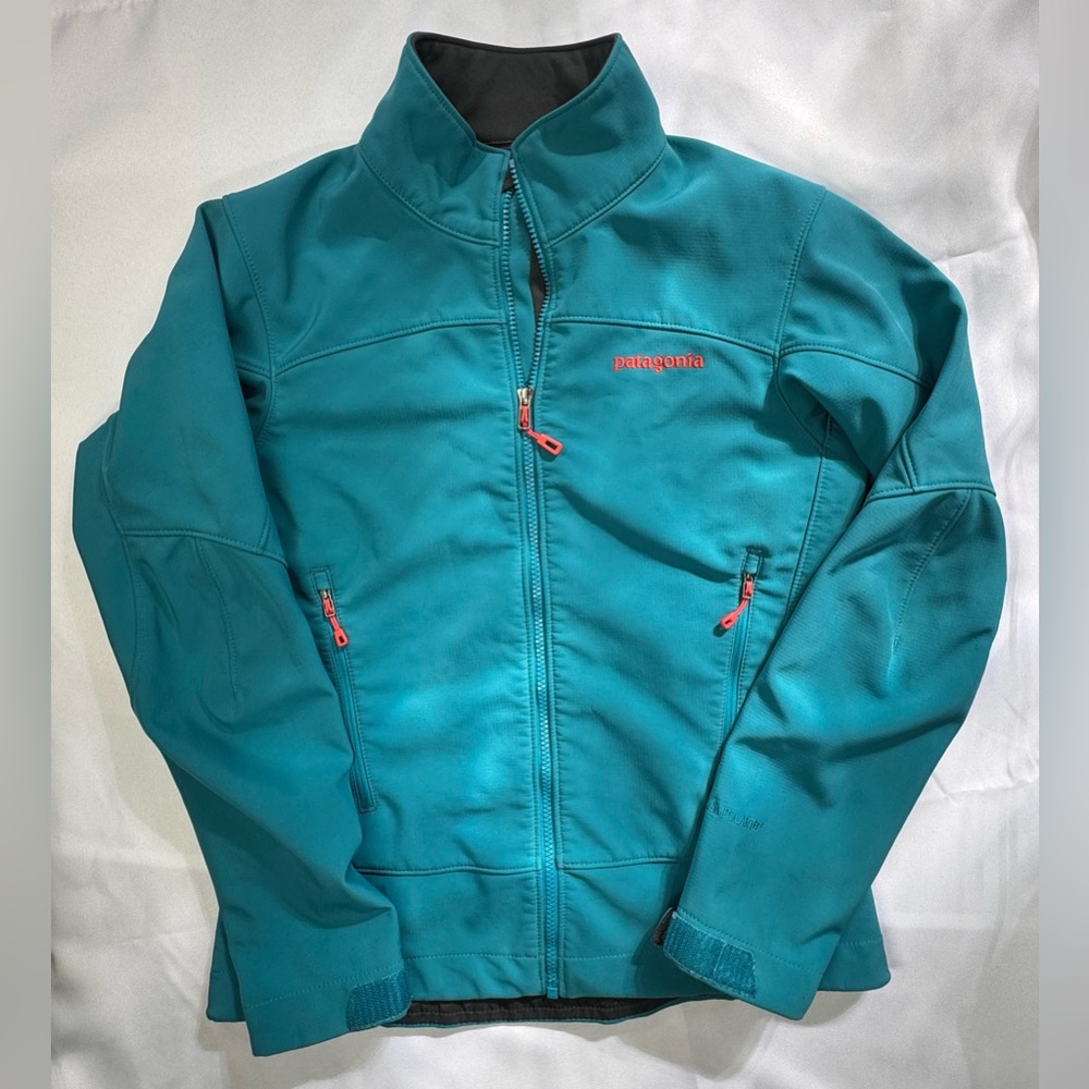 Patagonia Women’s Softshell Full Zip Jacket | Size S | Teal & Coral | Adze Style